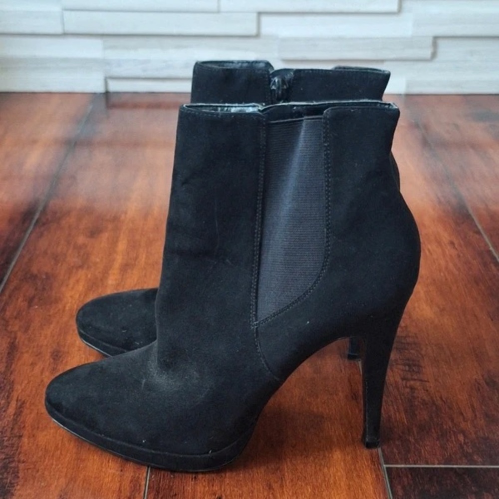 Nine West Black Suede Heeled Boots